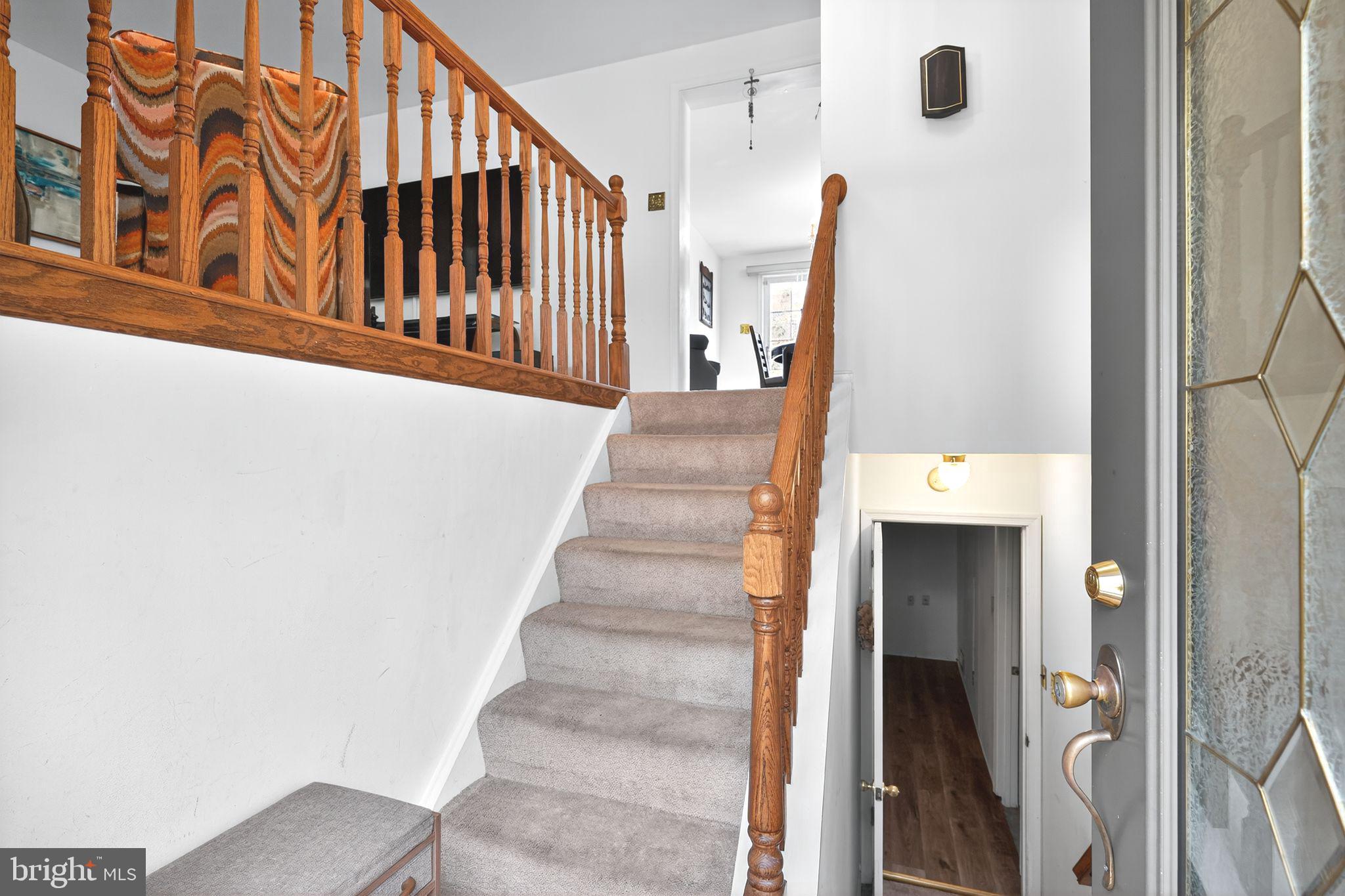 2404 OLD FORT HILLS DRIVE