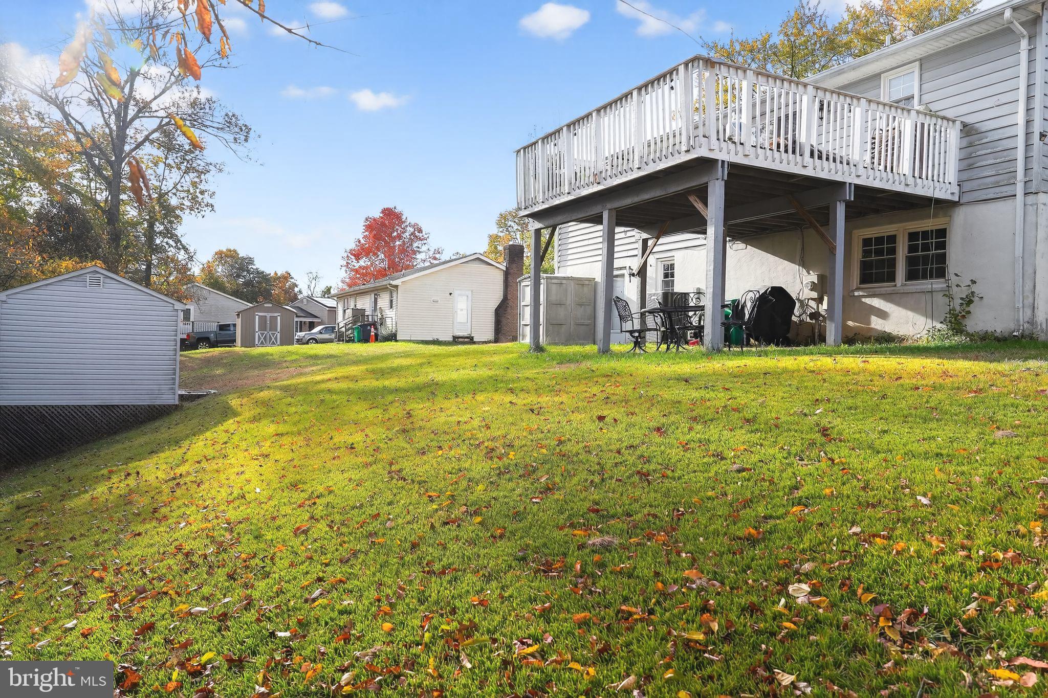 2404 OLD FORT HILLS DRIVE