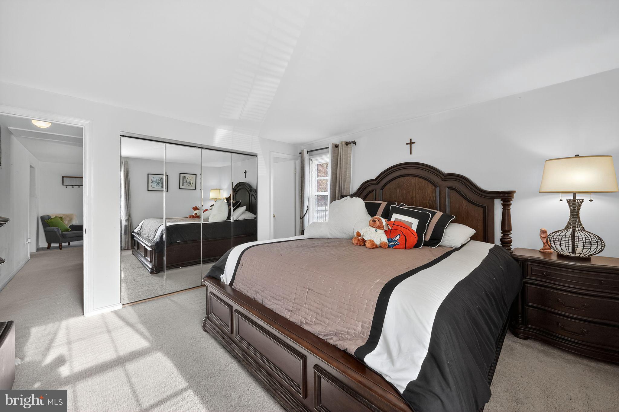 2404 OLD FORT HILLS DRIVE