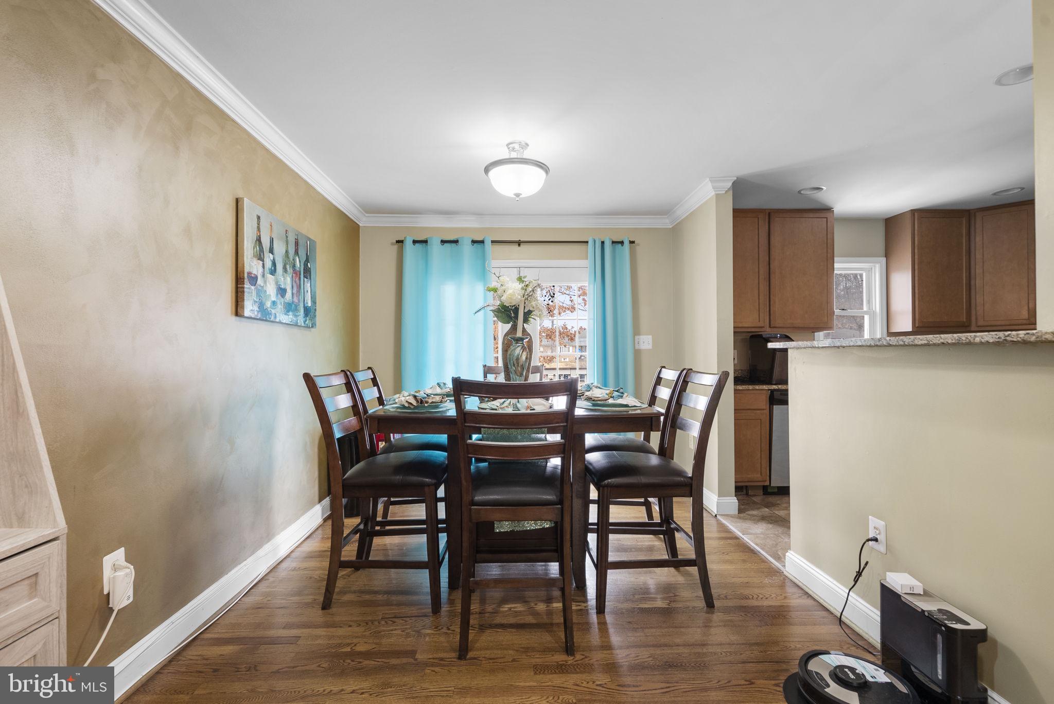 9618 SMALL DRIVE