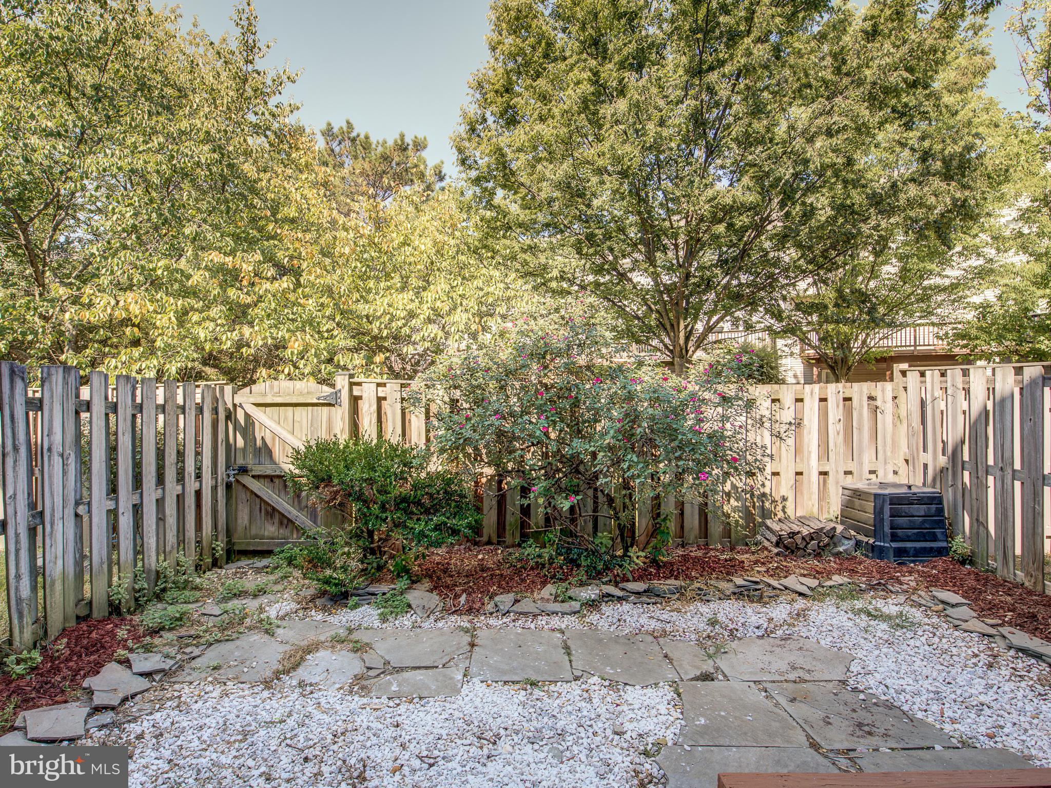 7064 Elton Way