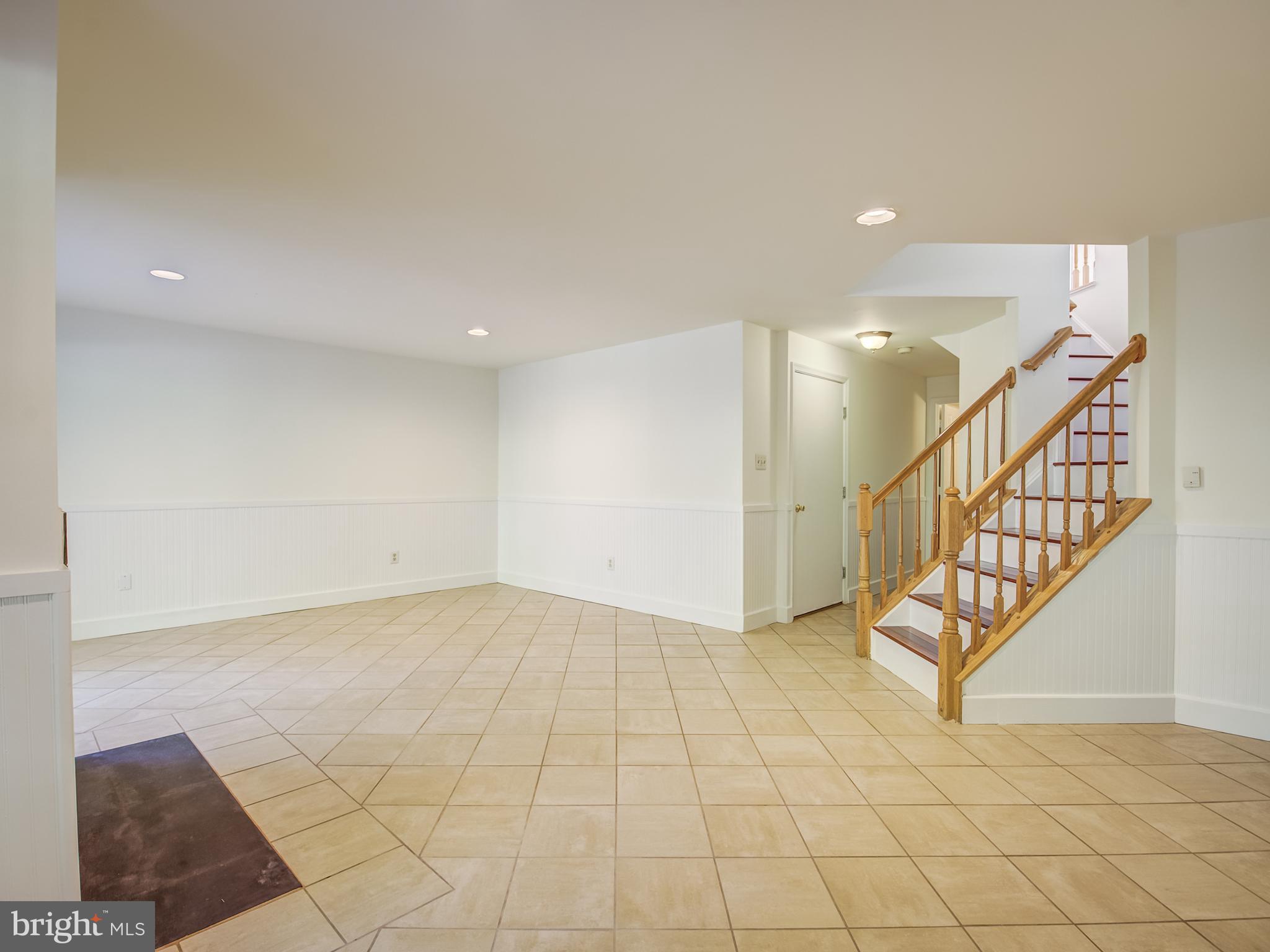 7064 ELTON WAY