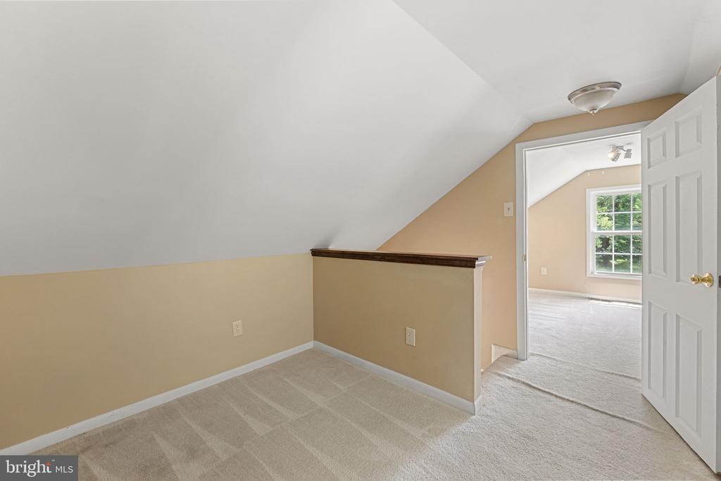 34600 Charles Town Pike
