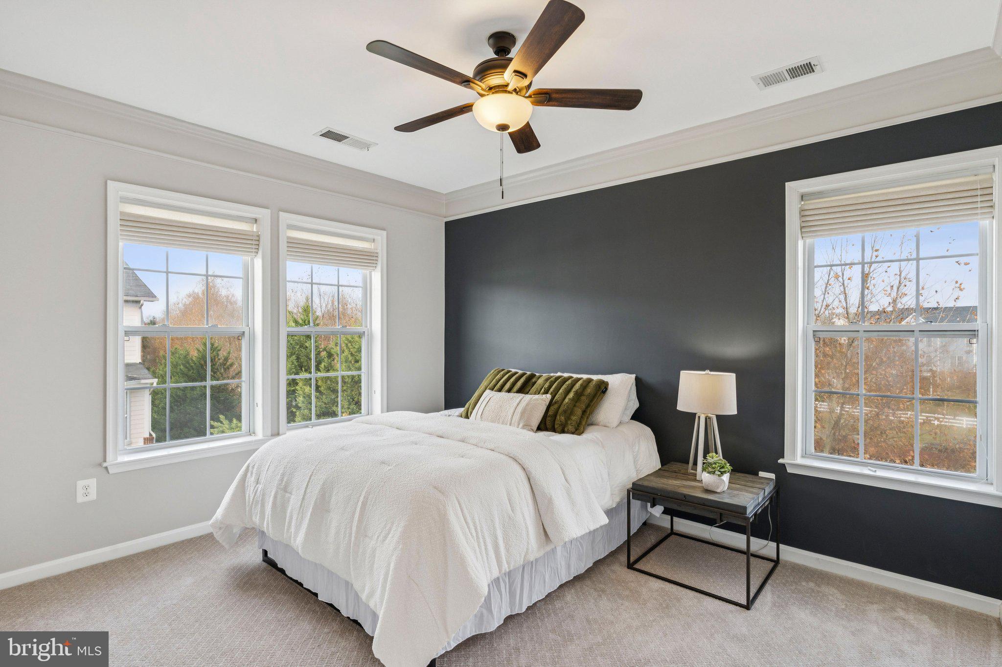 19301 DIAMOND LAKE DRIVE