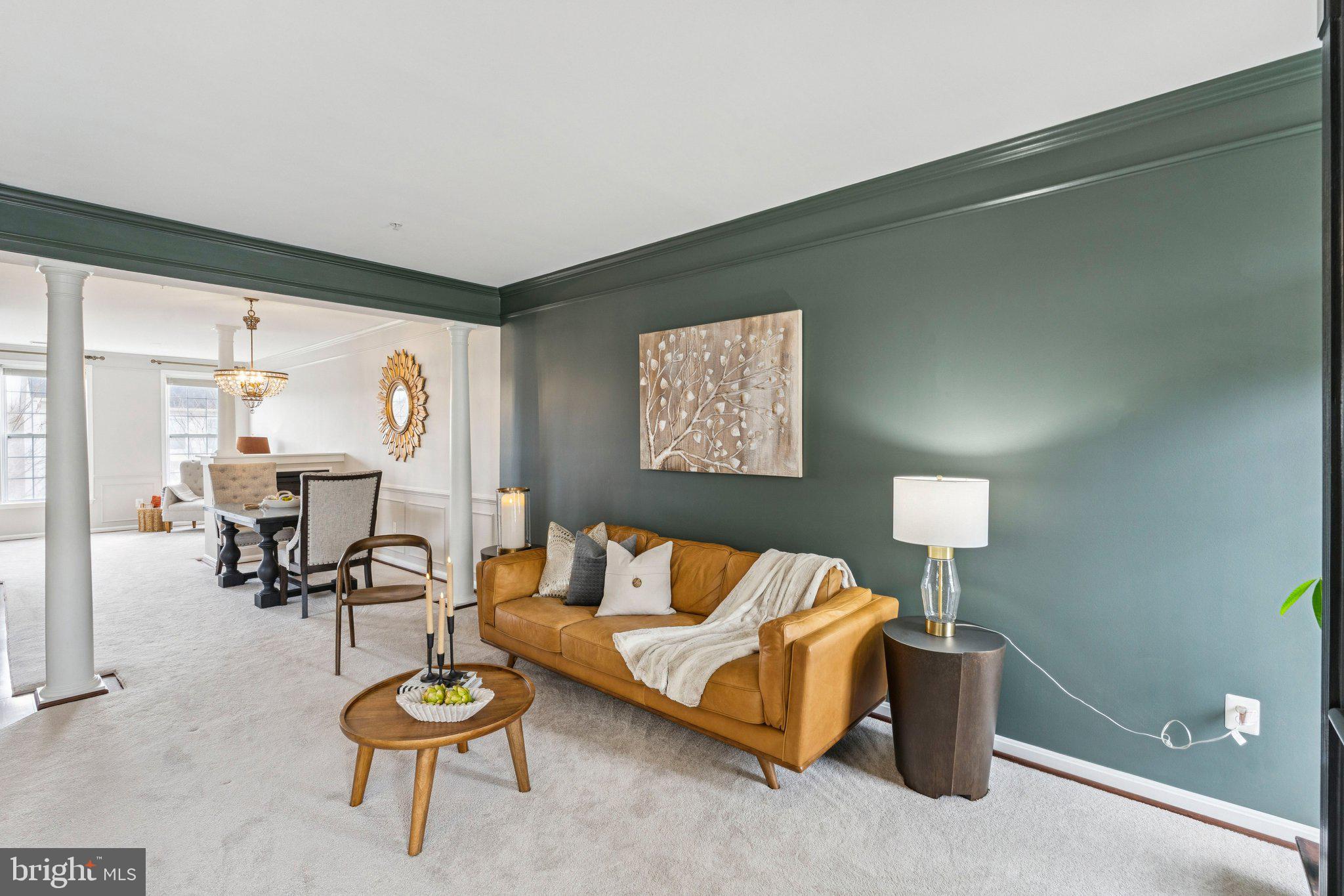 19301 DIAMOND LAKE DRIVE