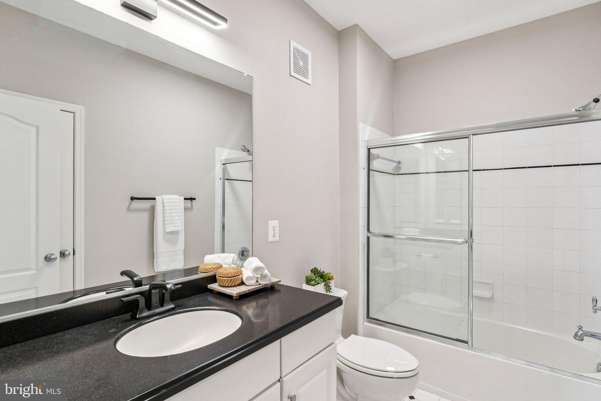 19301 DIAMOND LAKE DRIVE