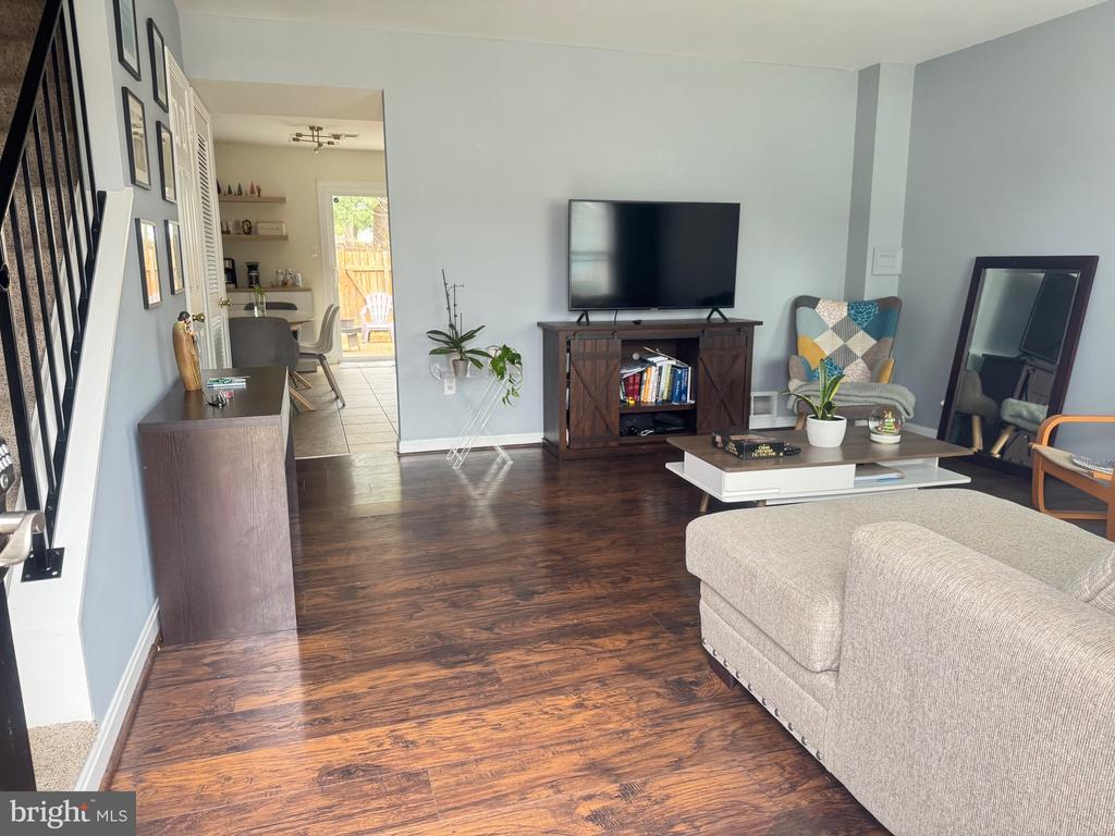 4659 CHARLTON COURT