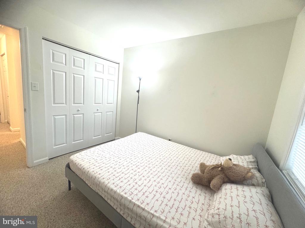 4659 CHARLTON COURT
