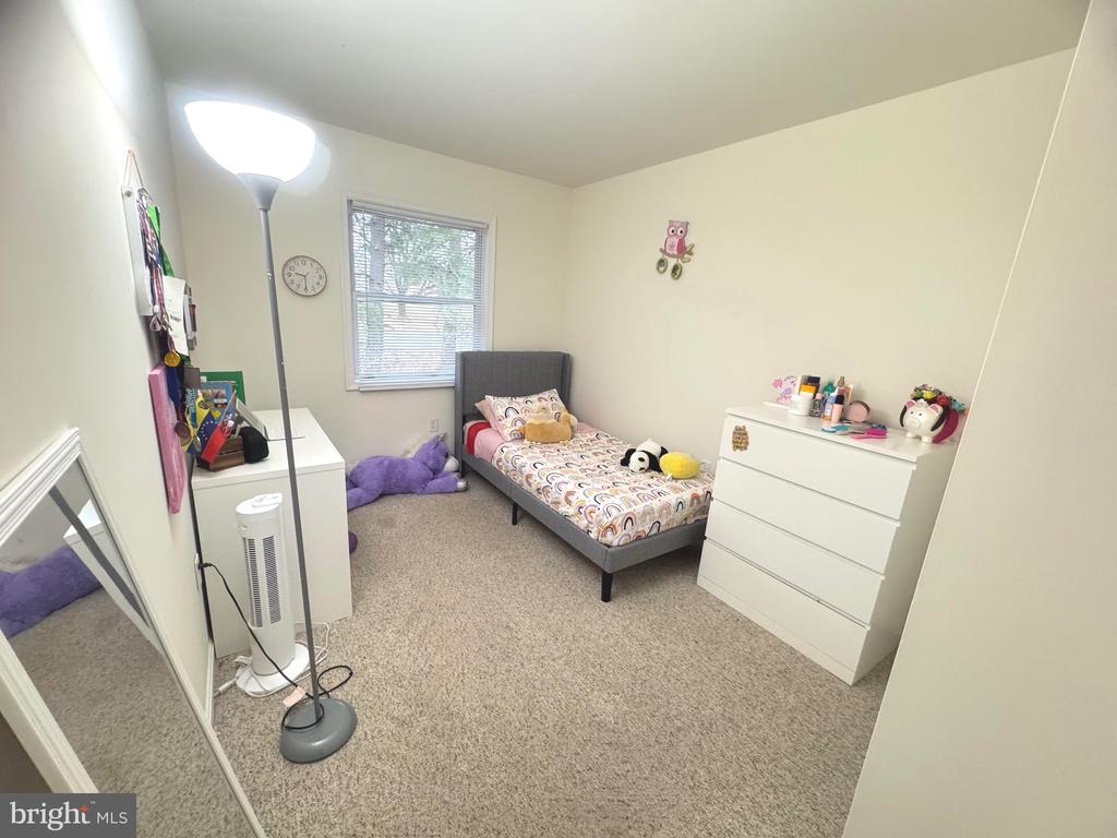 4659 CHARLTON COURT