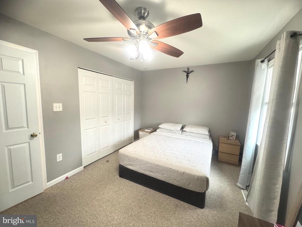4659 CHARLTON COURT