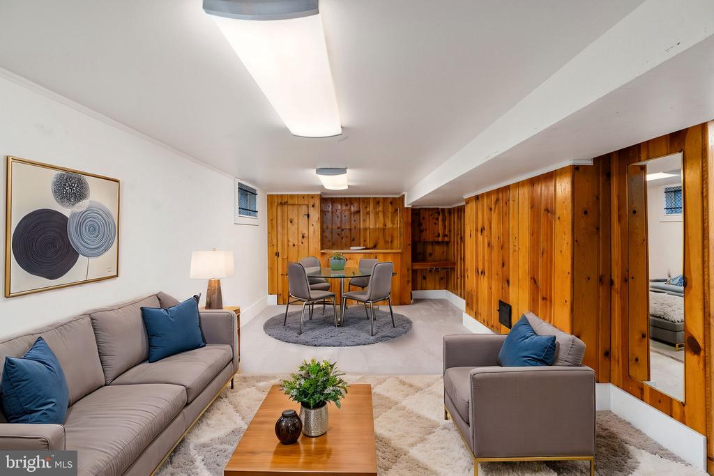 12218 Spotswood Furnace Ln