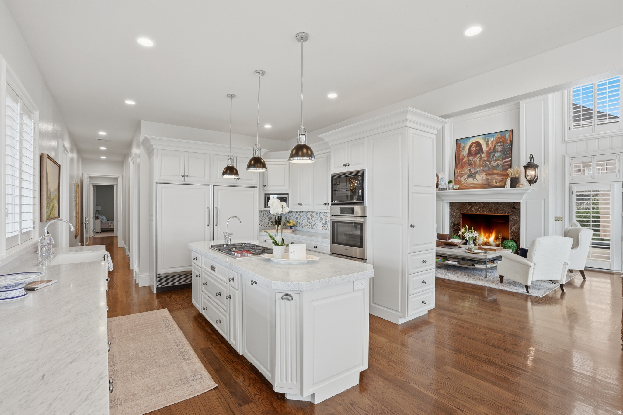 1714 E FORT DOUGLAS CIR