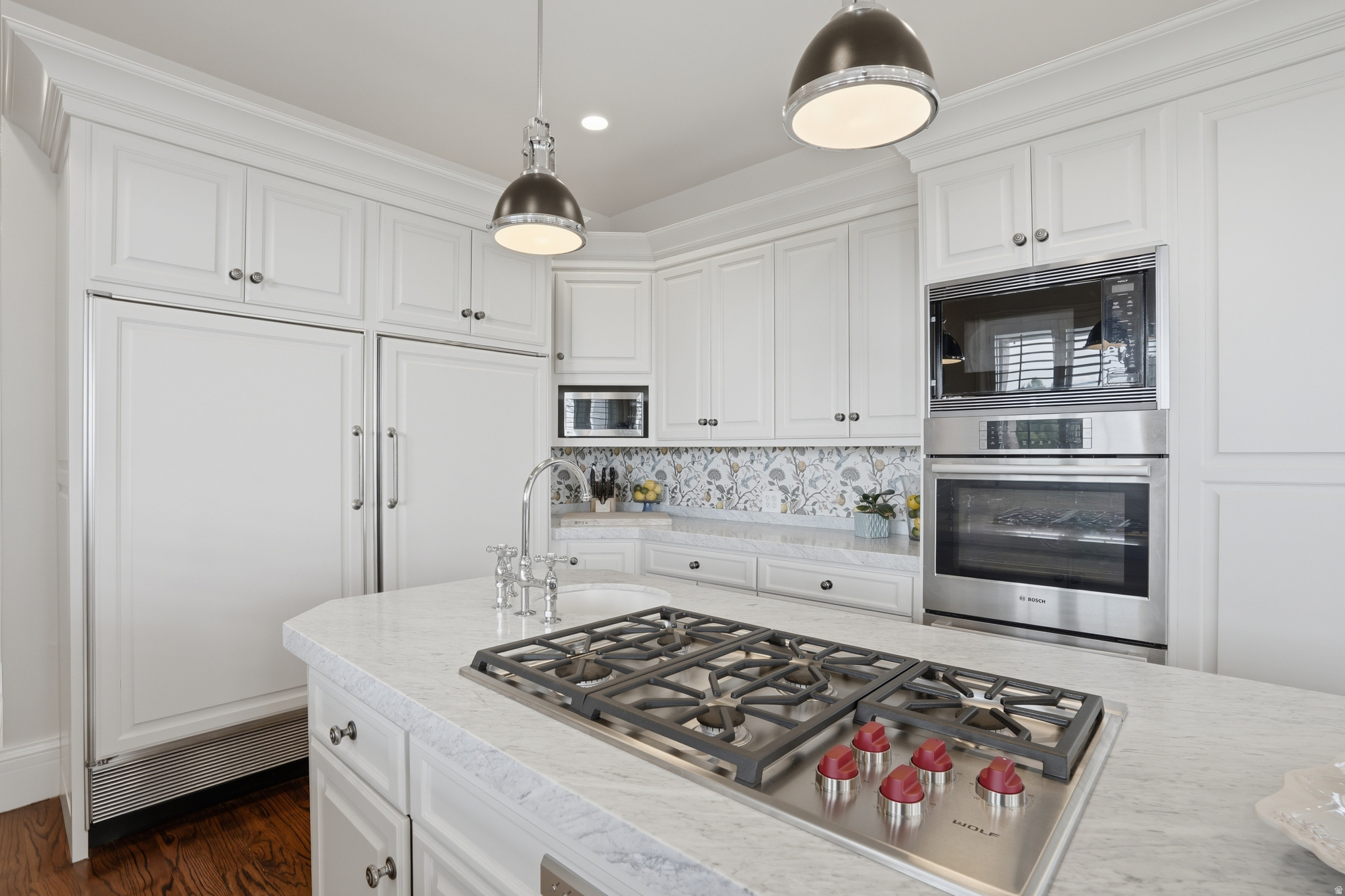 1714 E FORT DOUGLAS CIR