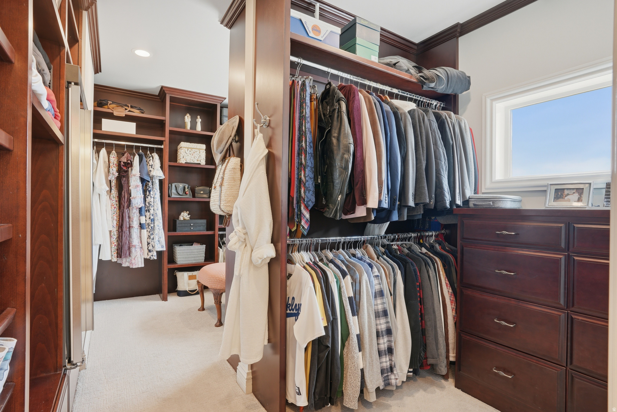 1714 E FORT DOUGLAS CIR