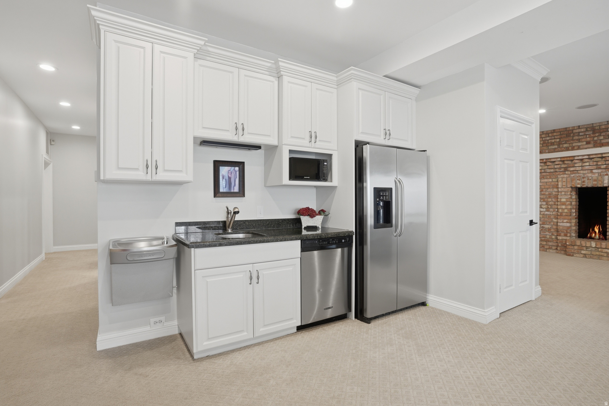 1714 E FORT DOUGLAS CIR