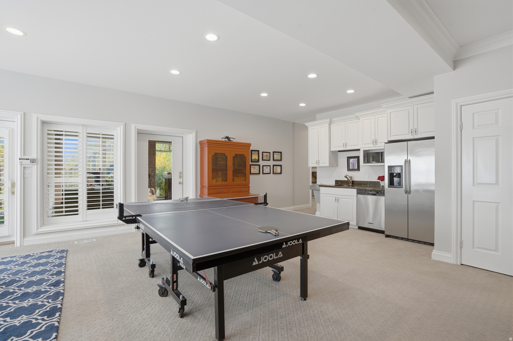 1714 E FORT DOUGLAS CIR