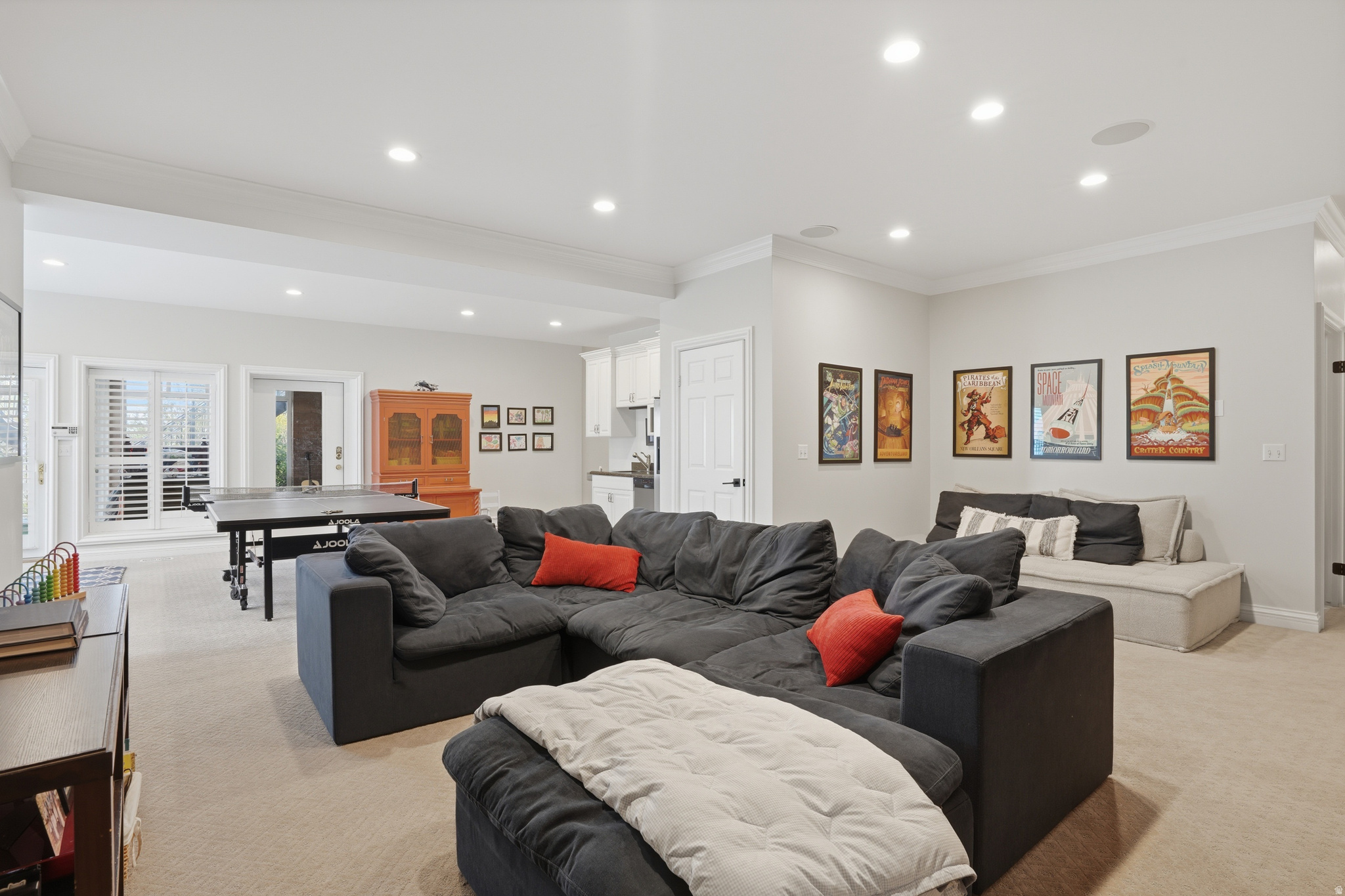 1714 E FORT DOUGLAS CIR