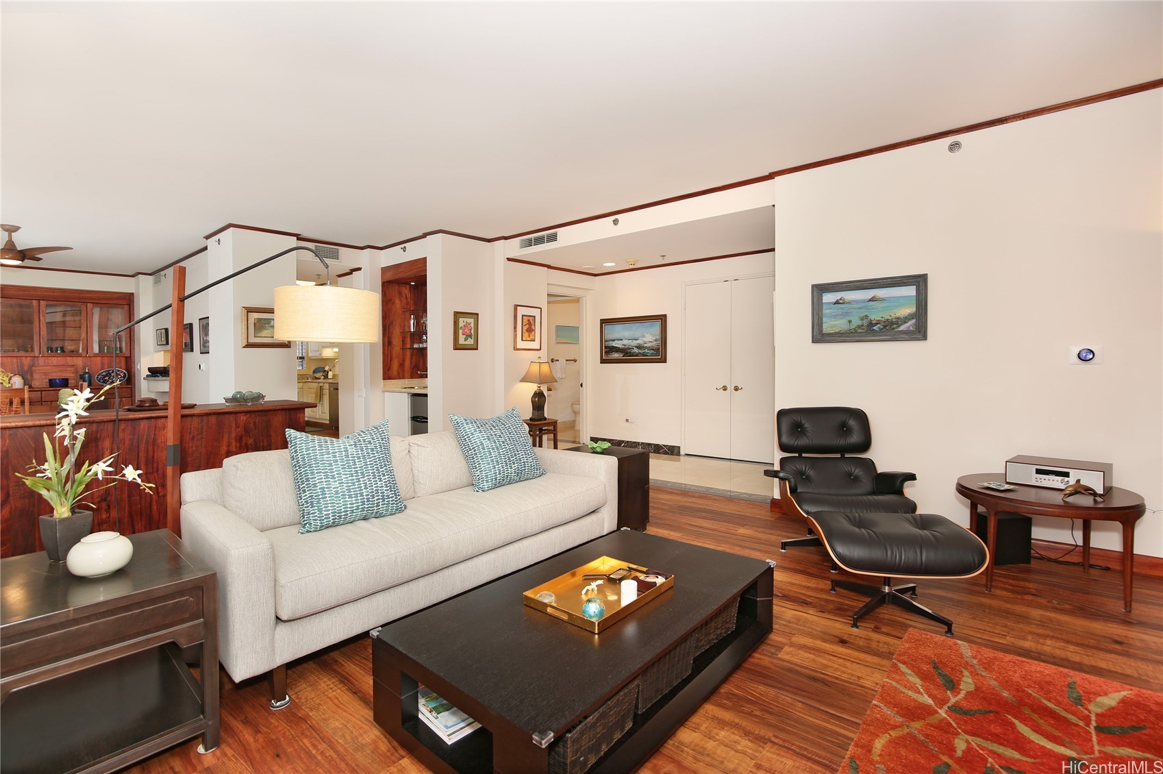 1080 S Beretania Street 1101