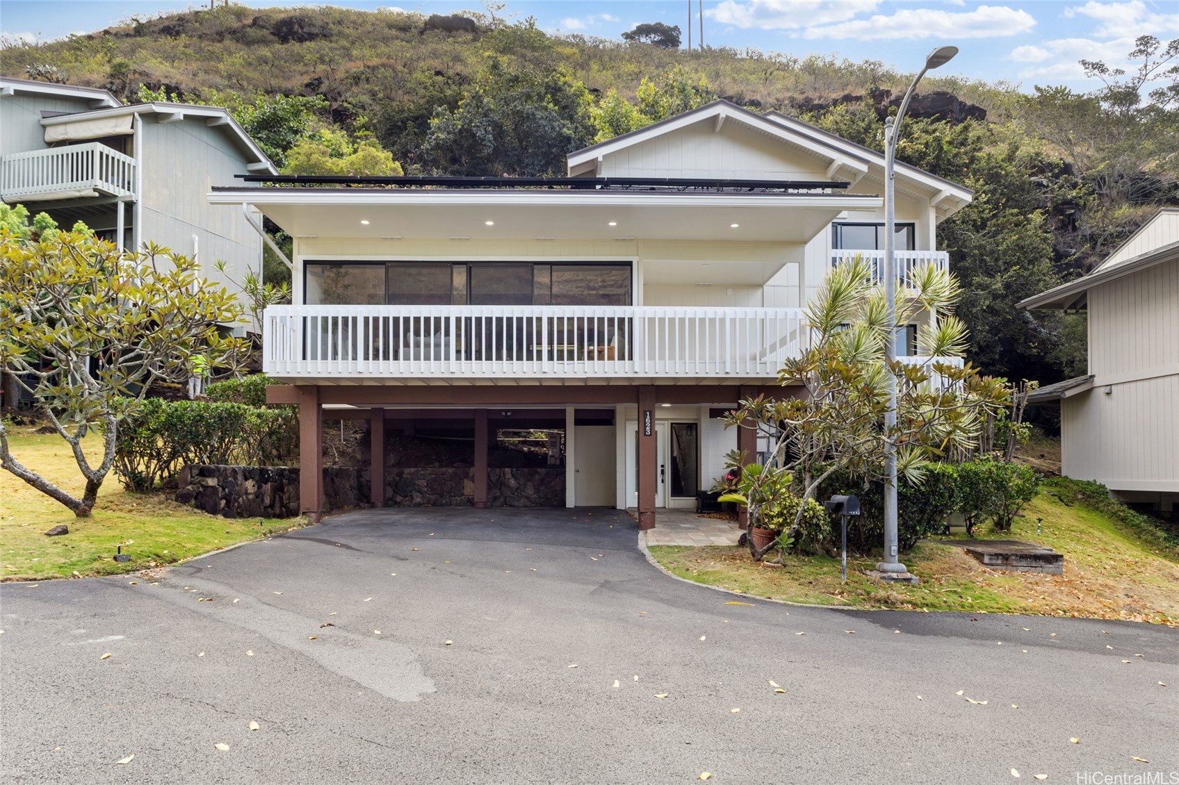 1623 Kalaniuka Way 43