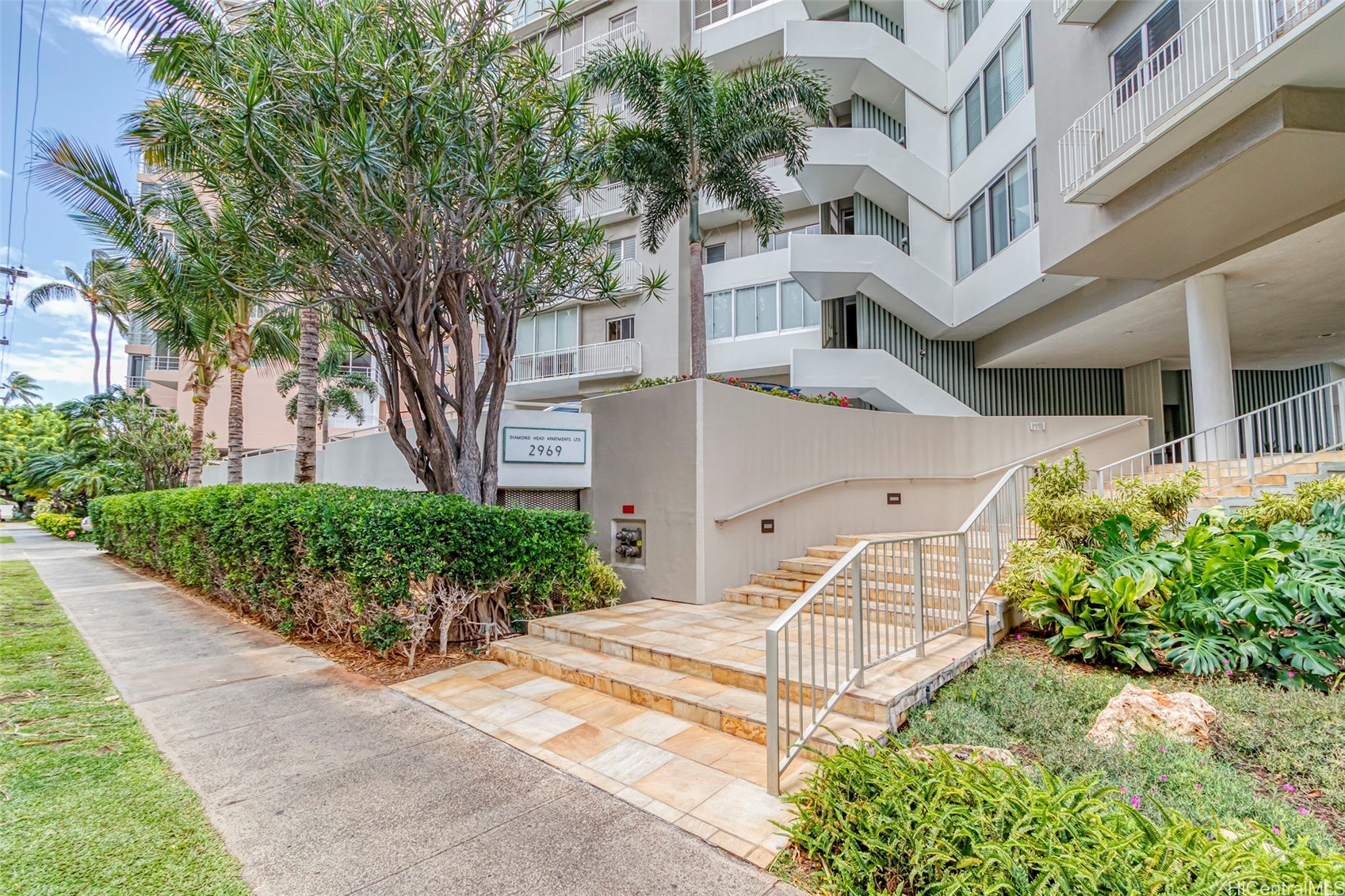 2969 Kalakaua Avenue 306