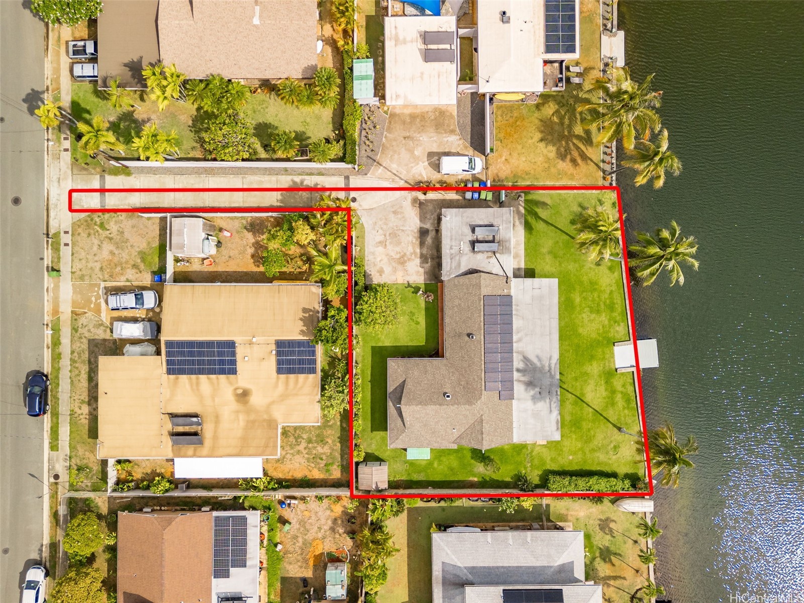 279 Kakahiaka Street