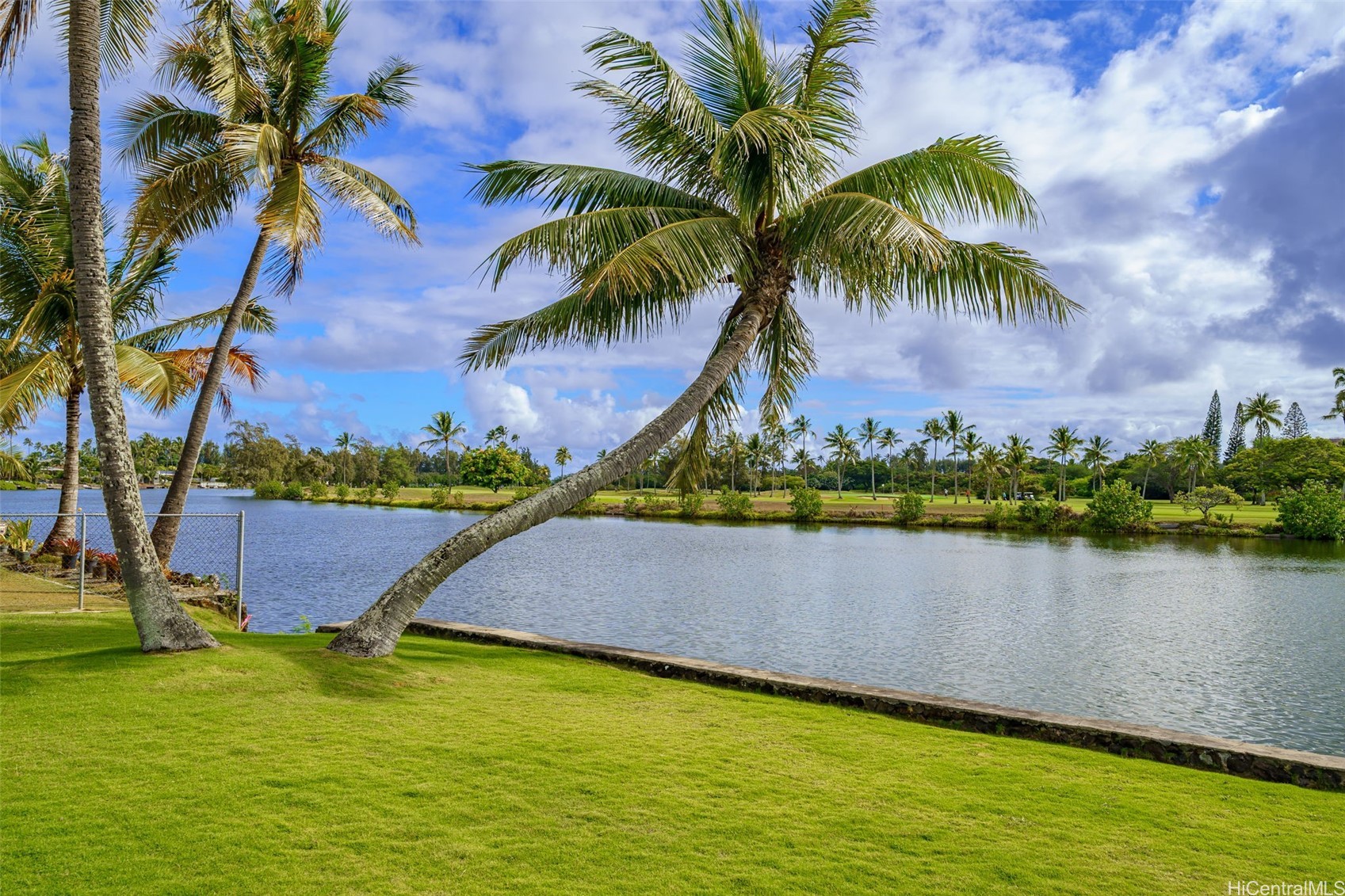 279 Kakahiaka Street