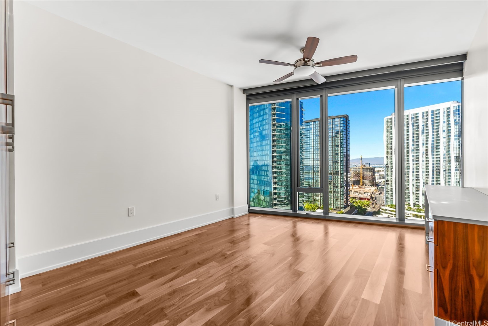 1108 Auahi Street 2203