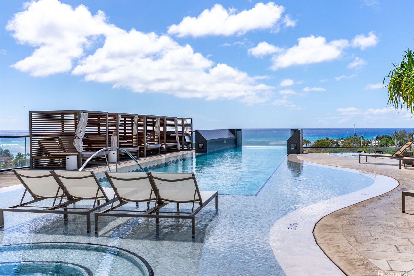 1108 Auahi Street 2203