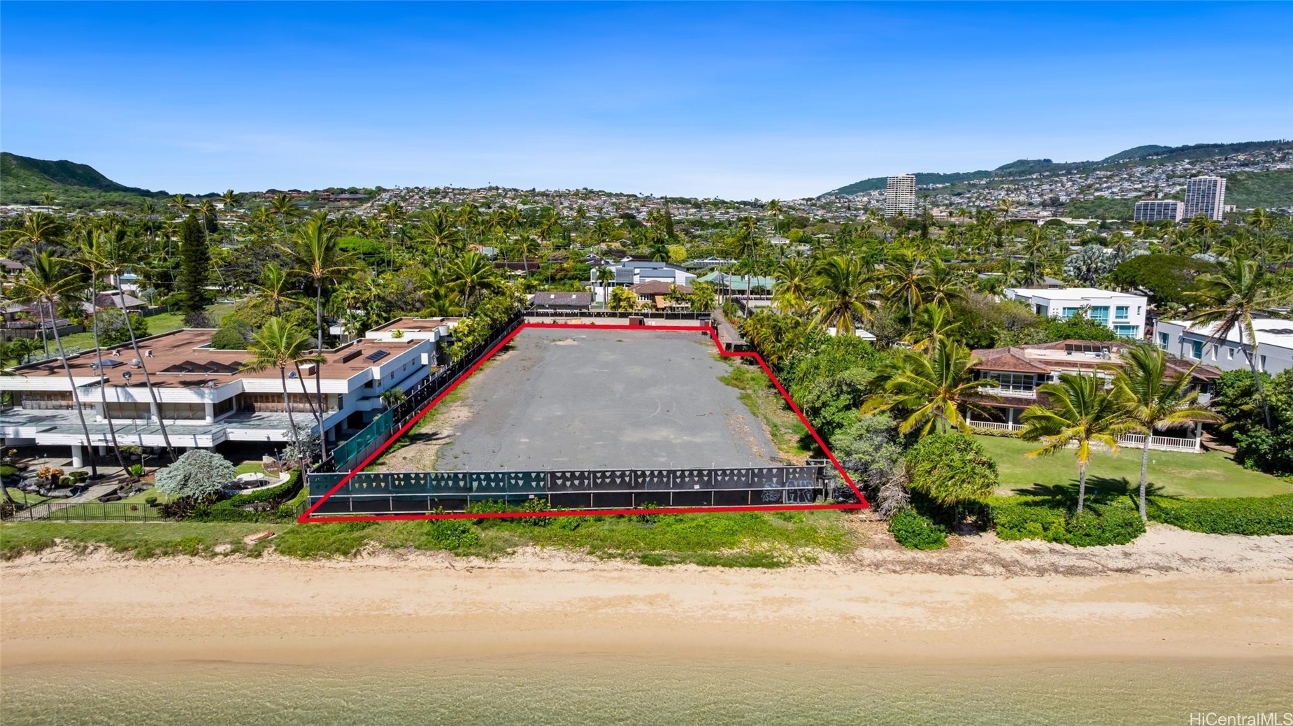 4767 Kahala Avenue B&D