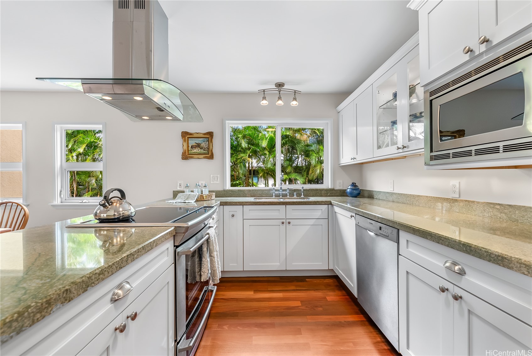 2956 Kaloaluiki Street A