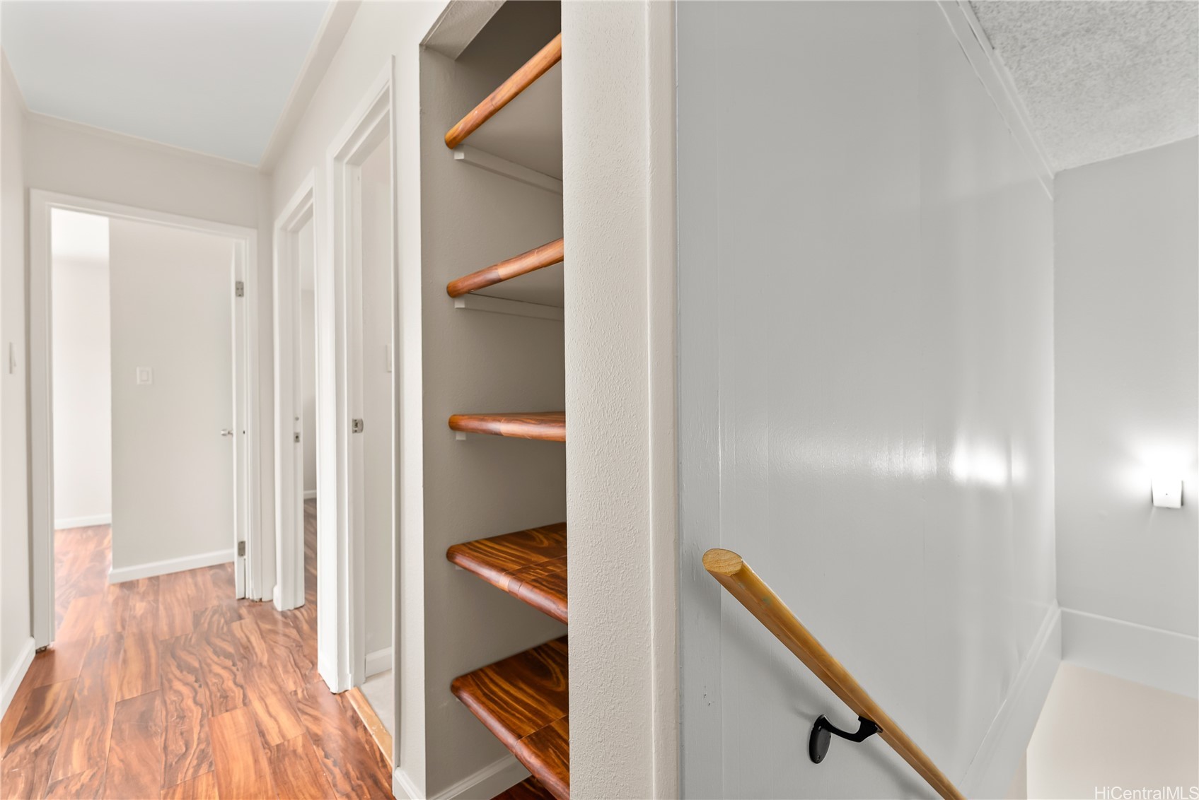 98-1372 D Nola Street 88