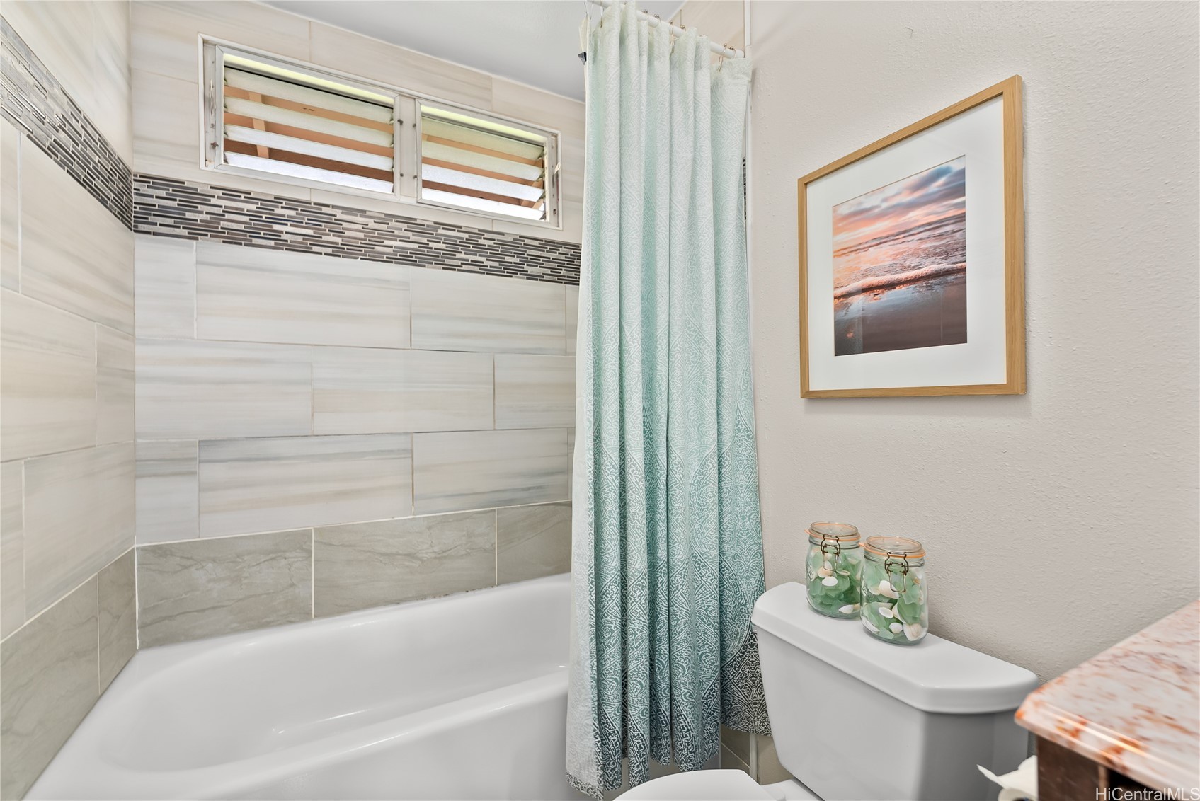 98-1372 D Nola Street 88