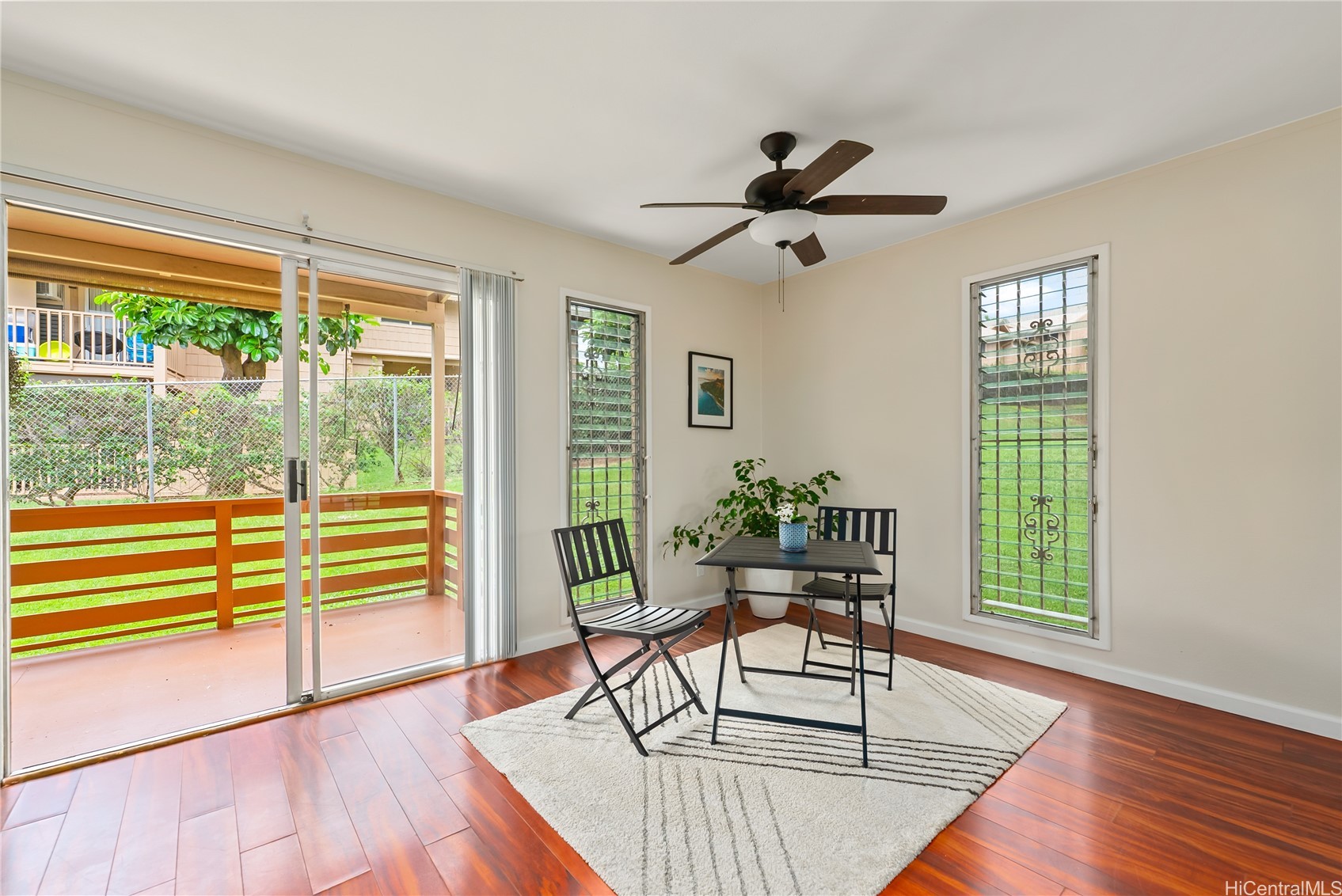 98-1372 D Nola Street 88