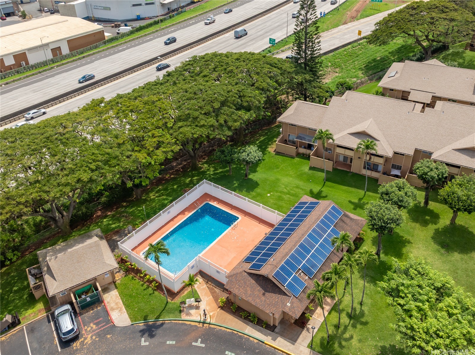 98-1372 D Nola Street 88