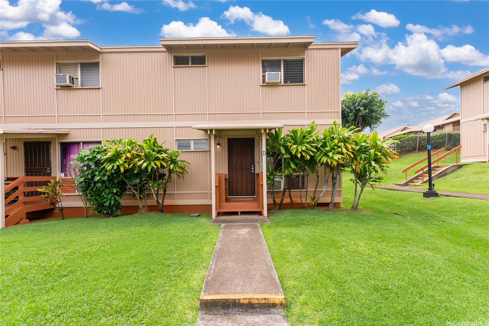 98-1372 D Nola Street 88