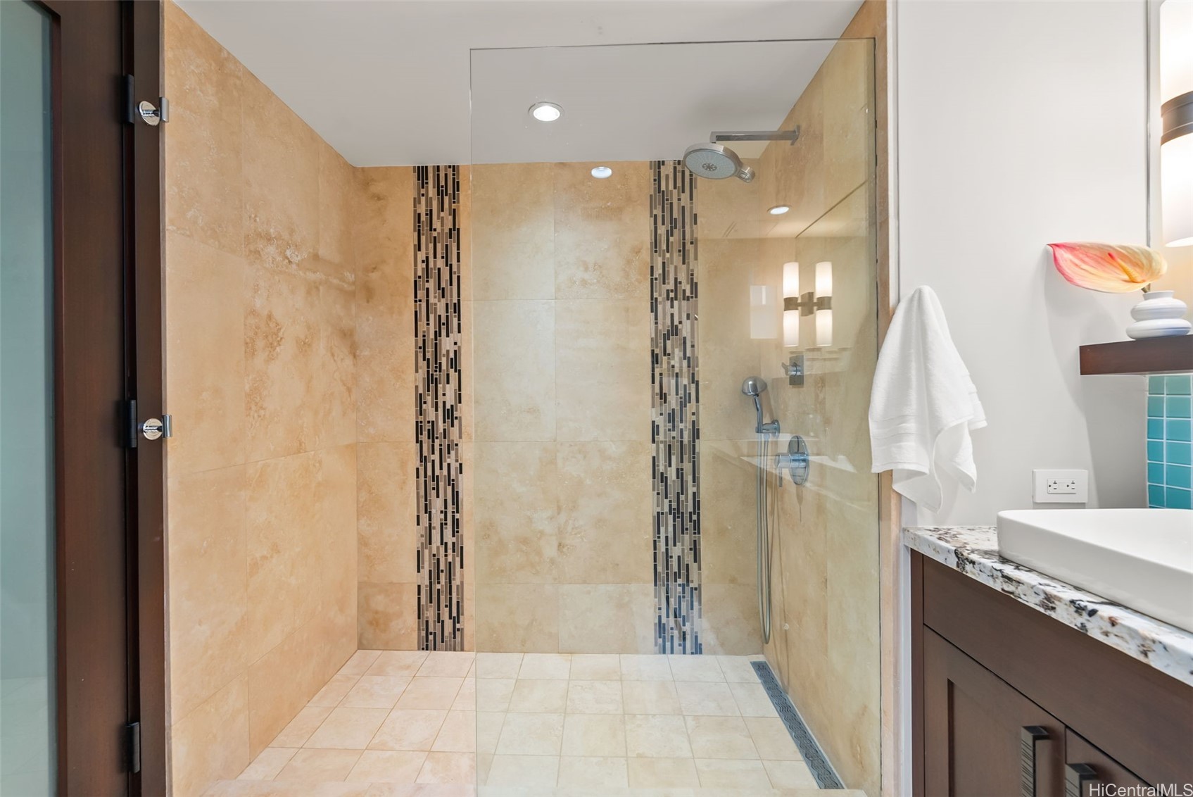 88 Piikoi Street 4406