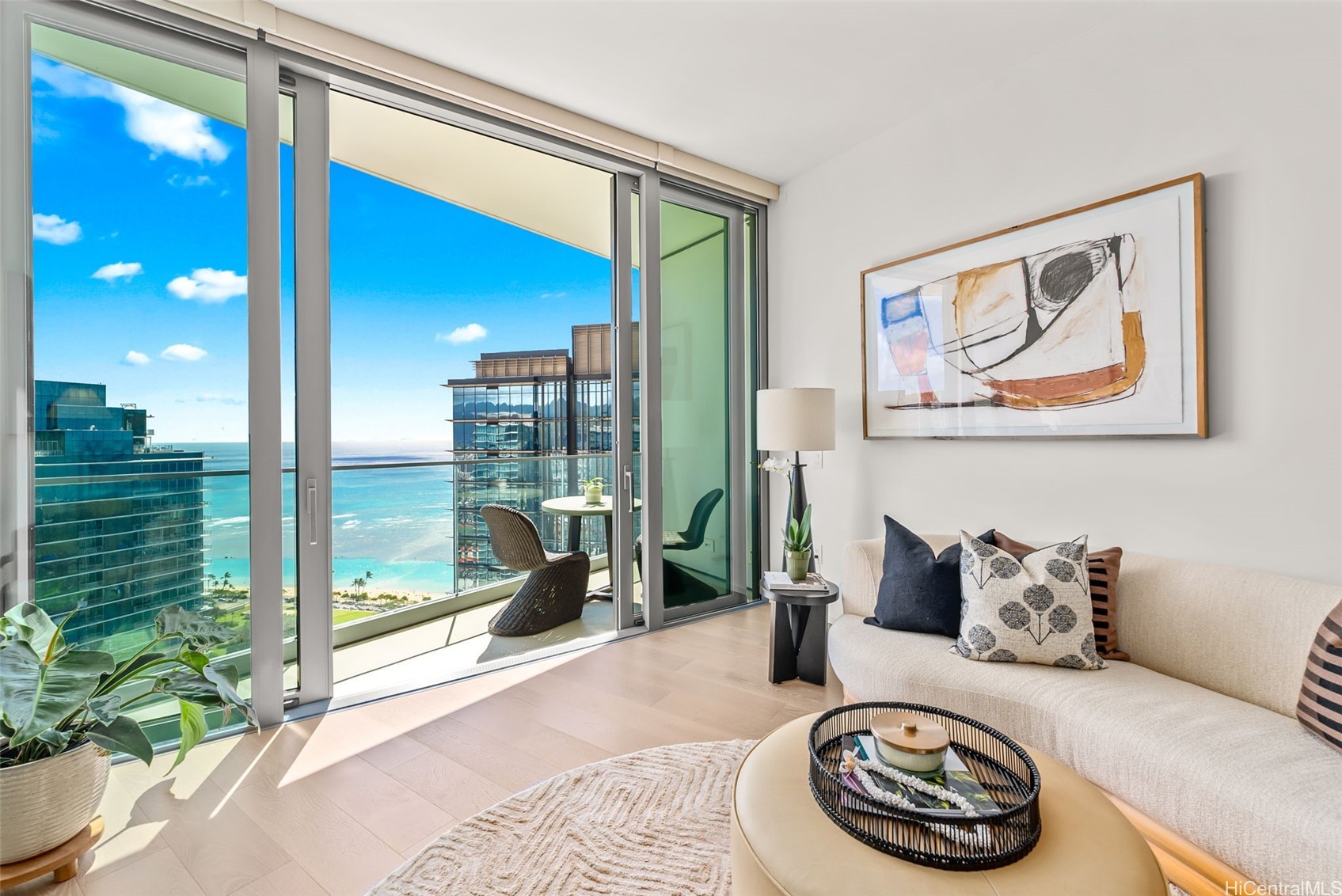 1000 Auahi Street 4002