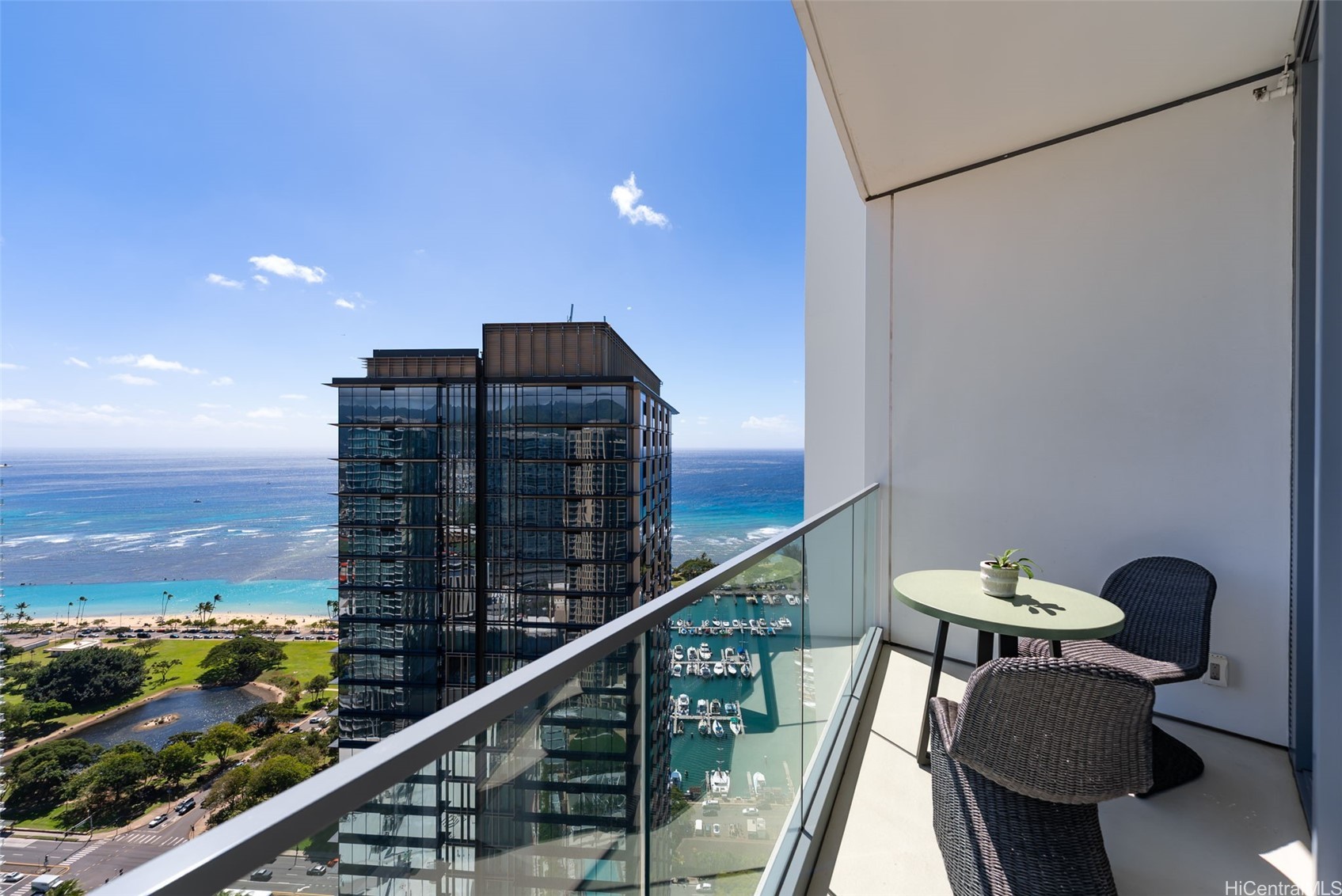 1000 Auahi Street PH 4002