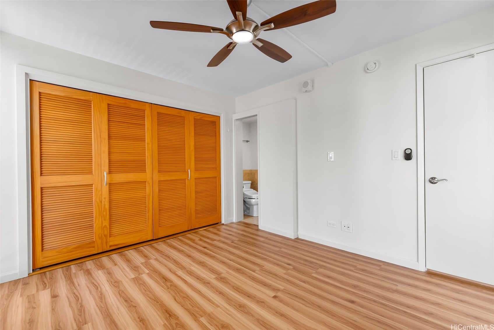 1617 Keeaumoku Street 703