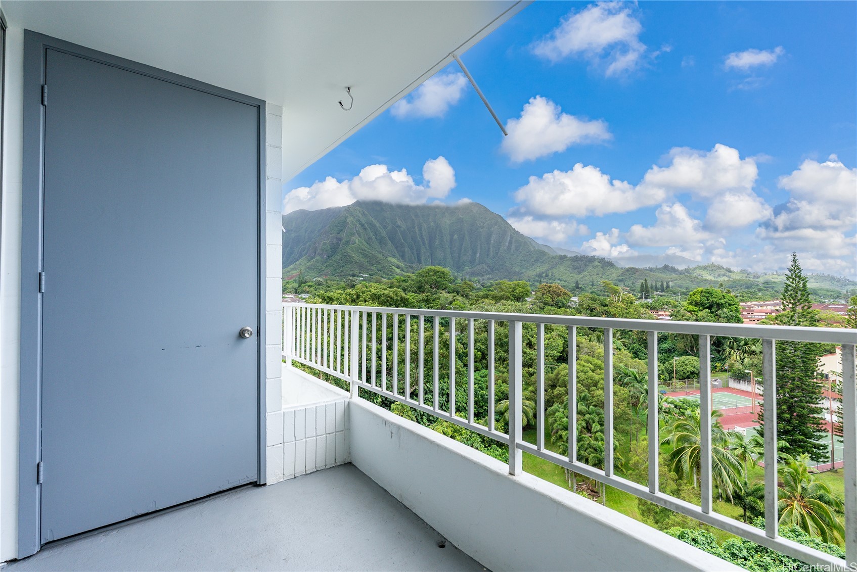 46-283 Kahuhipa Street C802