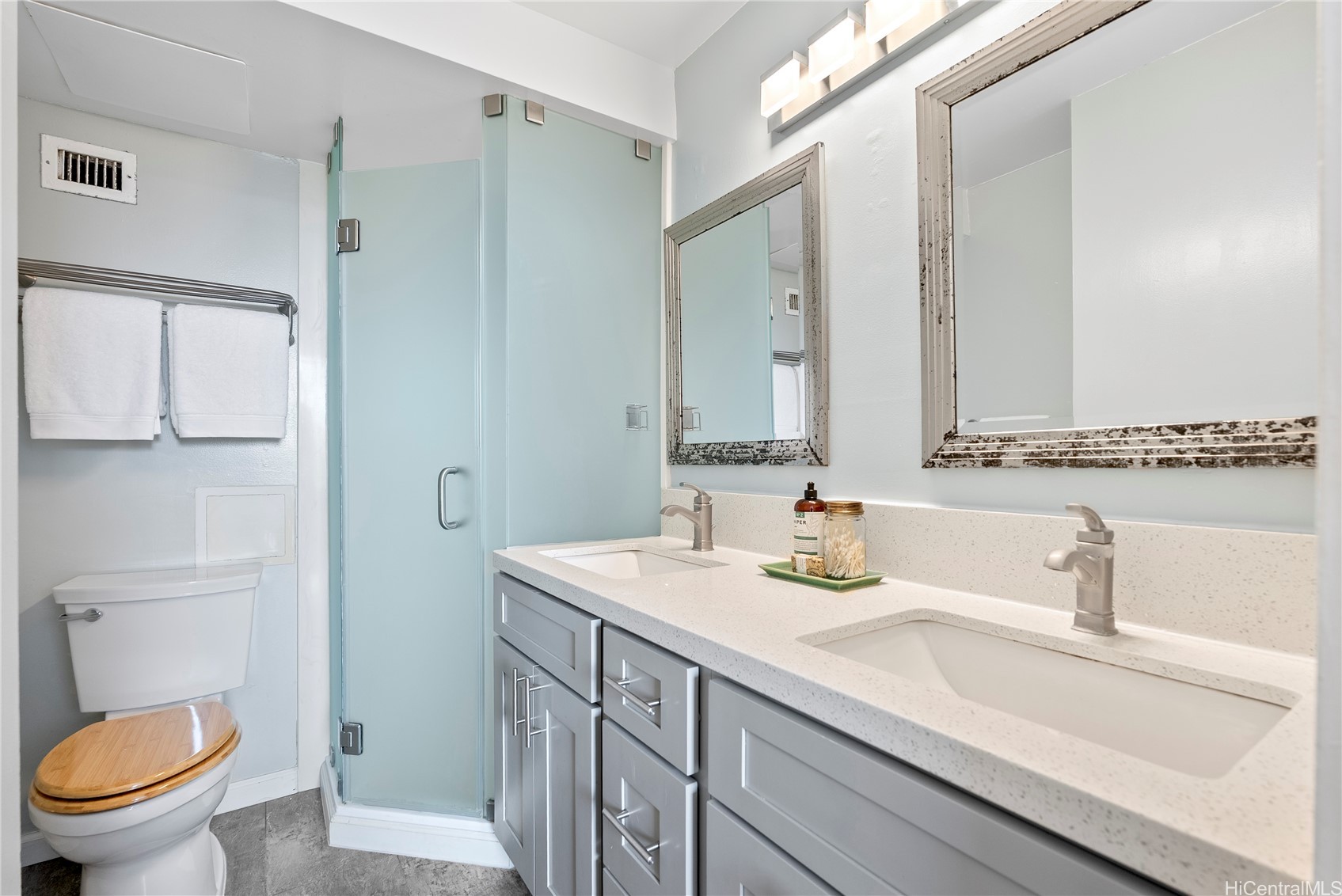 46-283 Kahuhipa Street C802