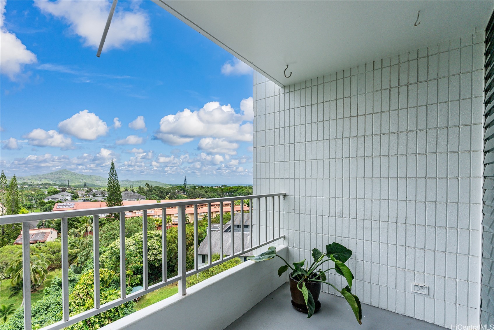 46-283 Kahuhipa Street C802