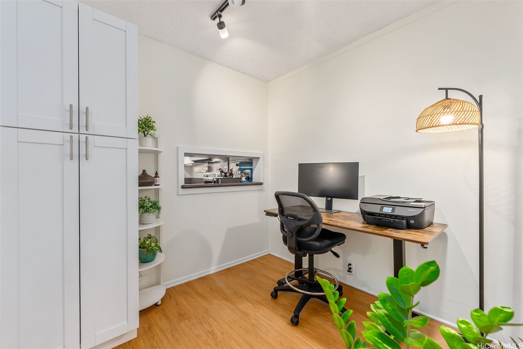 6370 Hawaii Kai Drive 2