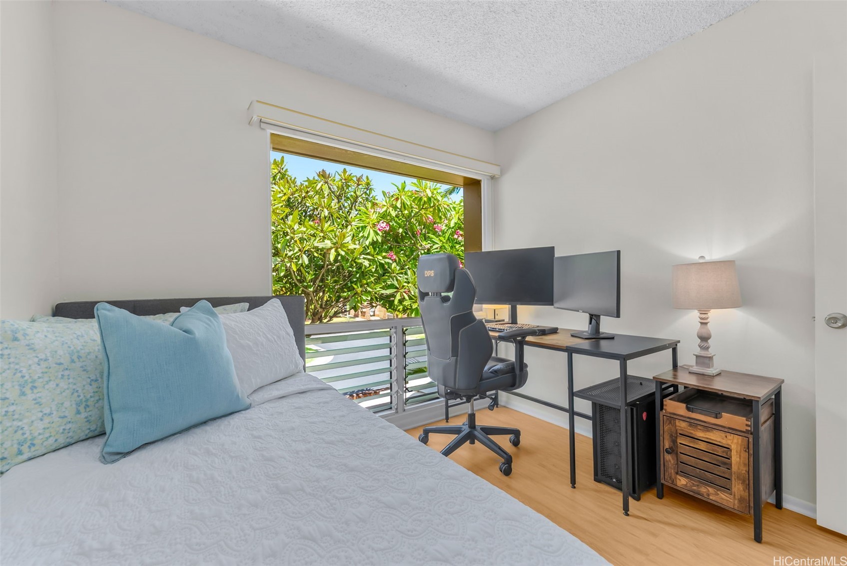 6370 Hawaii Kai Drive 2