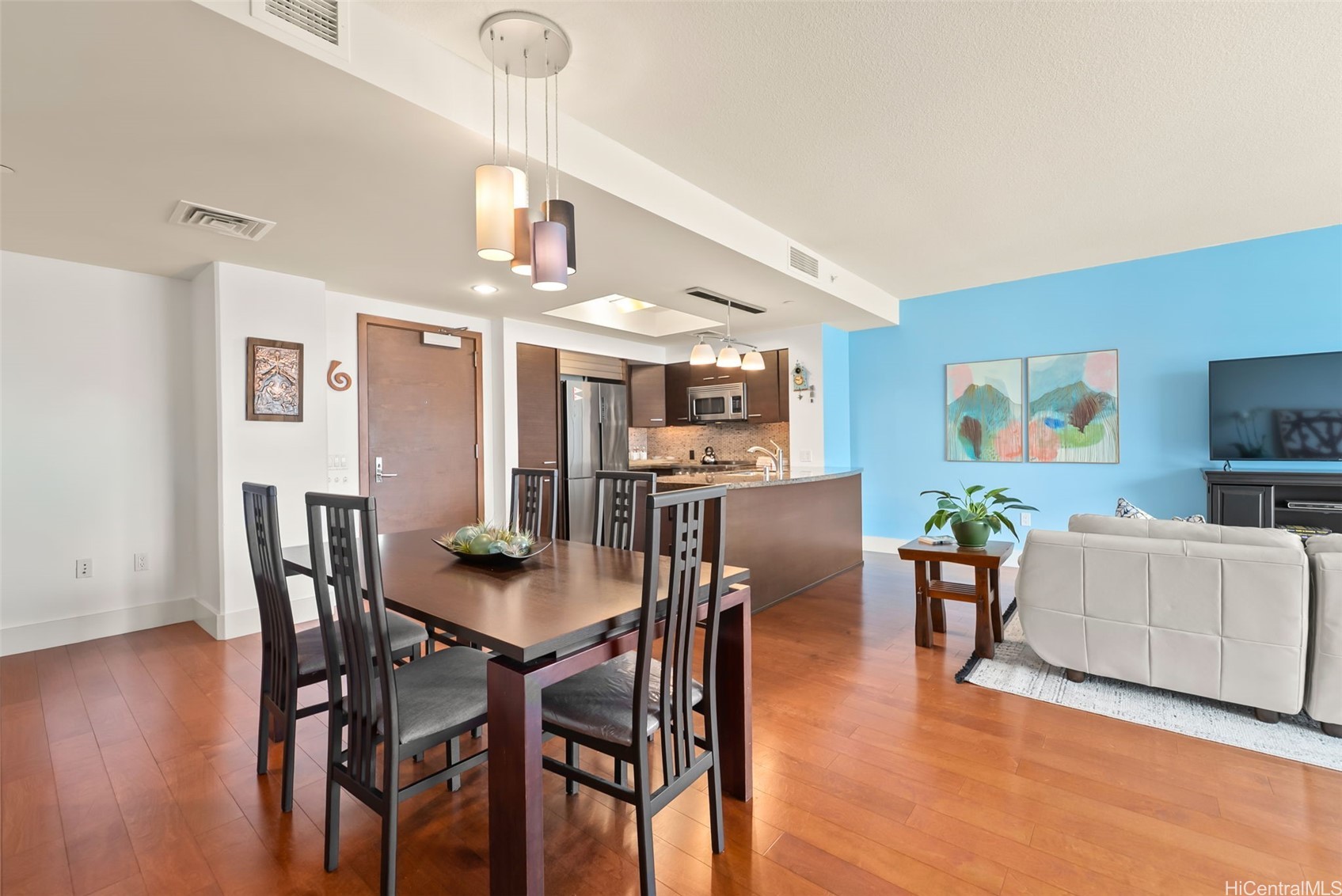 1837 Kalakaua Avenue 2209