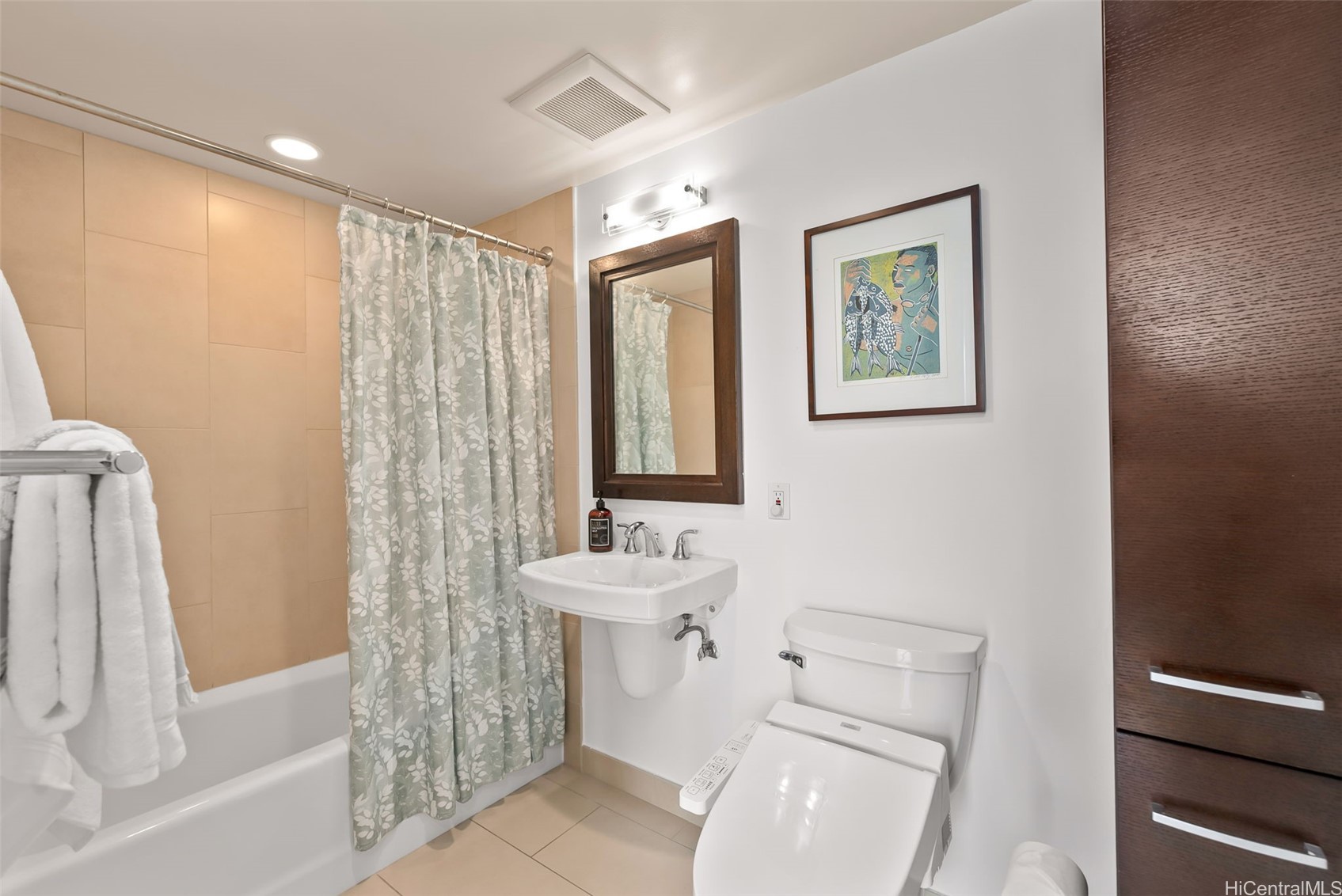 1837 Kalakaua Avenue 2209