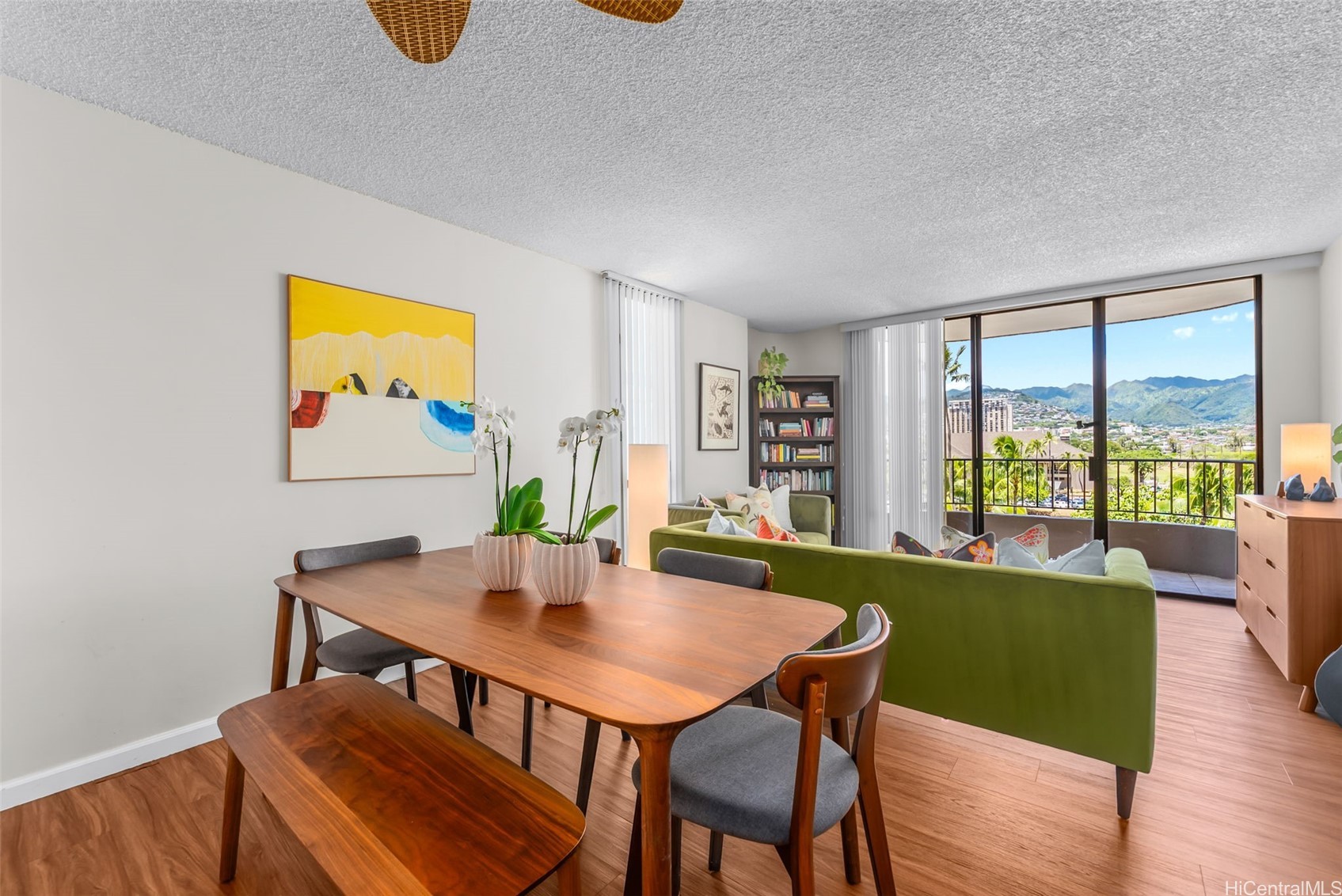 311 Ohua Avenue 402