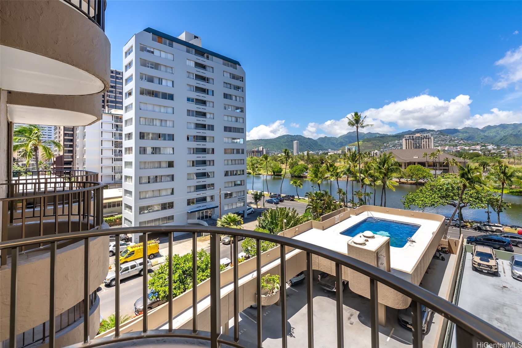 311 Ohua Avenue 402