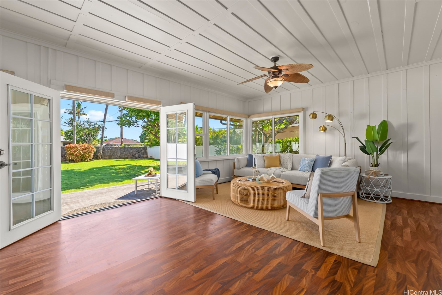 935 Mokulua Drive