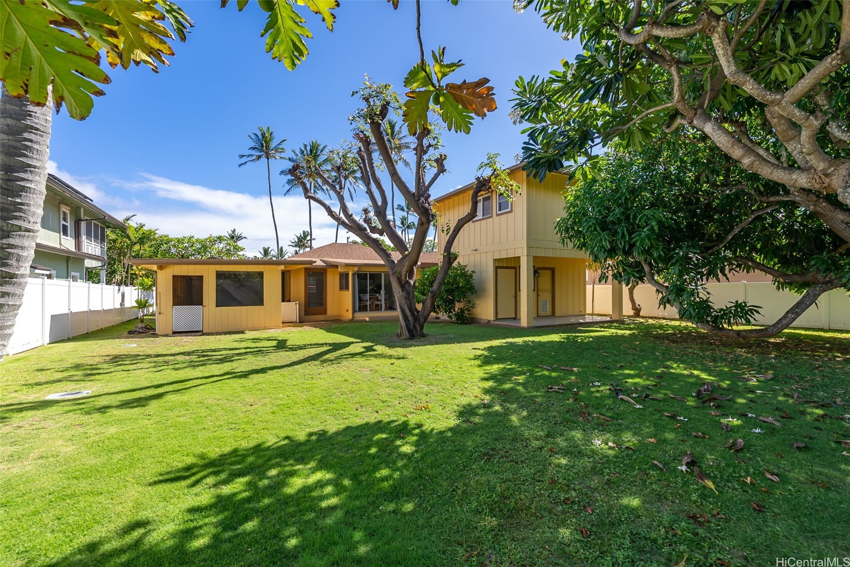 935 Mokulua Drive